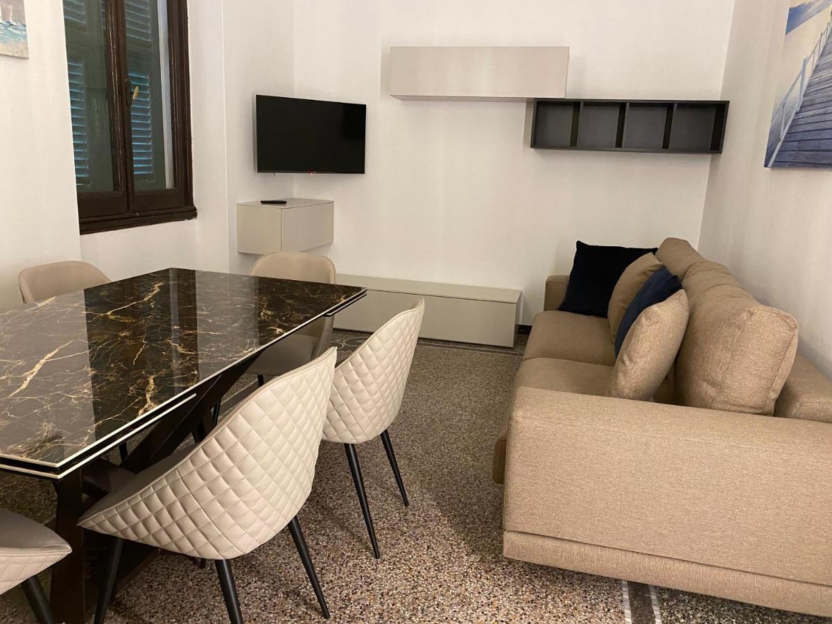 Casa Genovese, Splendido Appartamento In Centro A 라팔로 외부 사진